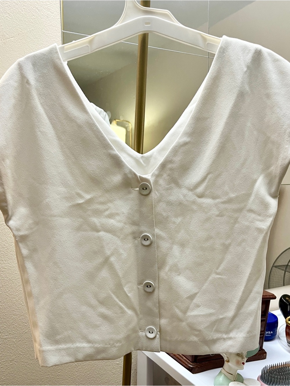 Elle White V‑Neck Button‑Back Tank Top